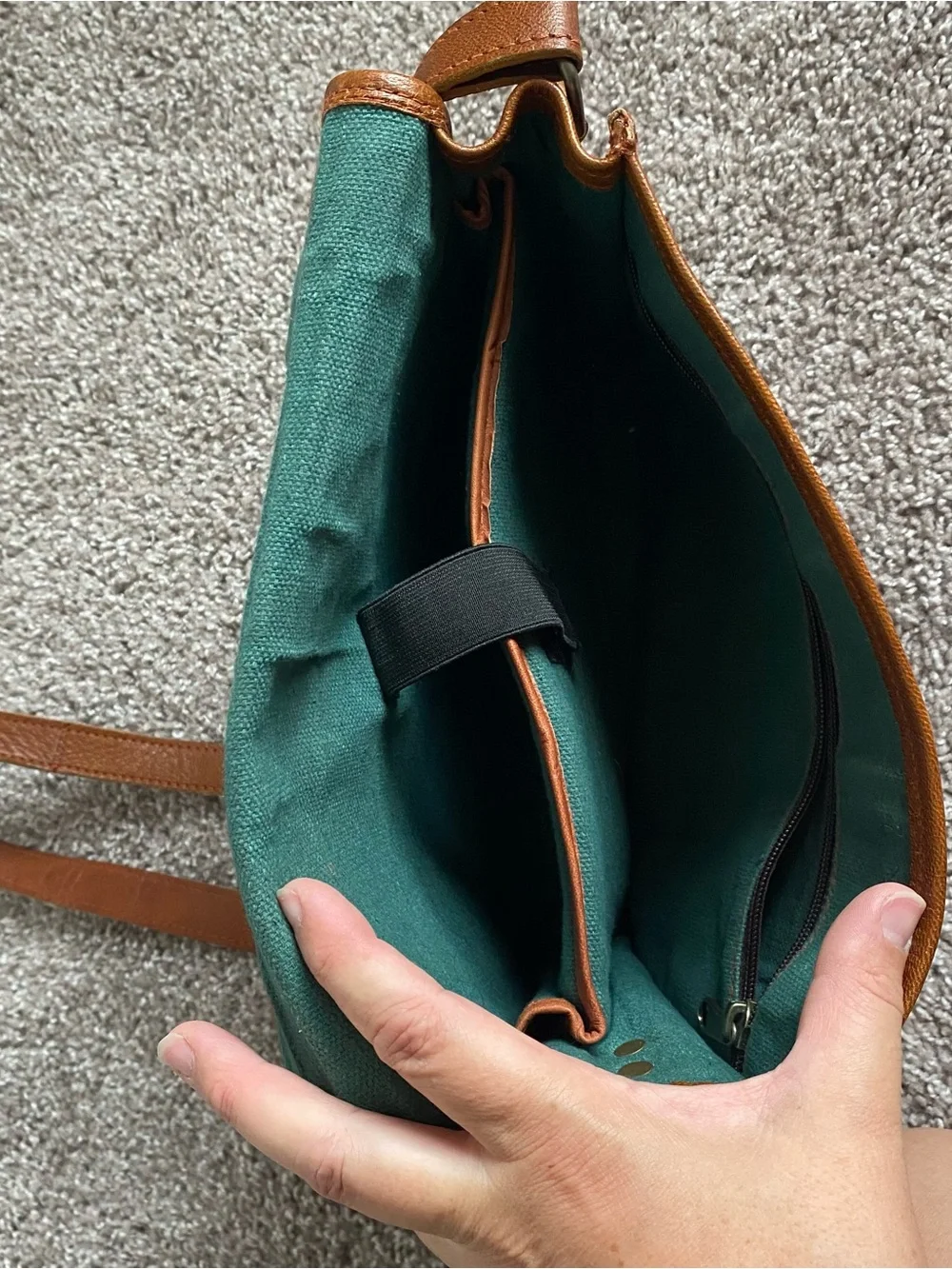 Tan crossbody messenger bag